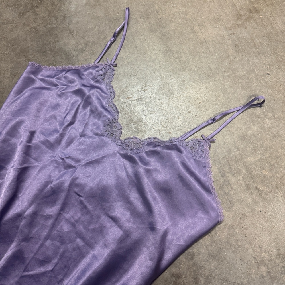 Victoria’s Secret lilac Purple Lace Trim Camisole